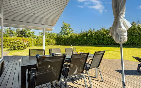 Anca - 450M from the Sea: Möbel, Gartenmöbel, Stuhl, Schatten, Holzboden, Deck, Veranda, Hartholz, Tisch Im Freien, Eco Hotel