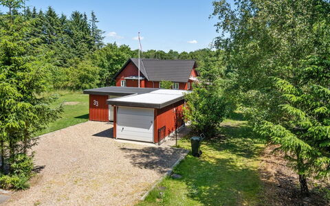 Soile - 12Km from the Sea: Haus, Zuhause, Dach, Wohngebiet, Hütte, Estate, Bauernhaus, Rasen, Landscaping, Abstellgleis