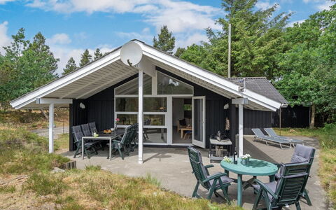 Jannick - 1.5Km from the Sea: Holz, Dach, Die Architektur, Zuhause, Haus, Hütte, Abstellgleis, Hartholz, Steigung, Estate