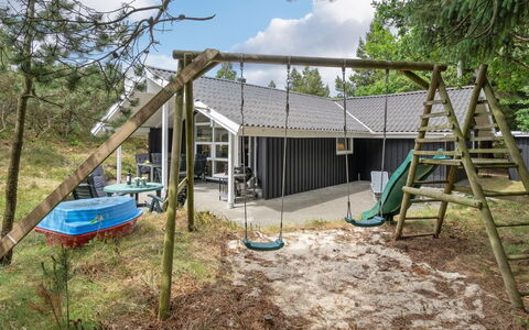 Jannick - 1.5Km from the Sea: Holz, Dach, Die Architektur, Zuhause, Haus, Hütte, Abstellgleis, Hartholz, Steigung, Estate