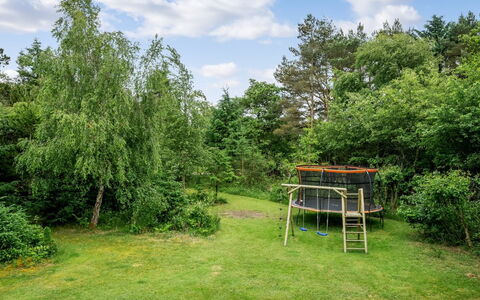 Atla - 2.5Km from the Sea: Gras, Strauch, Garten, Grundstueck, Rasen, Wiese, Weide, Wald, Schatten