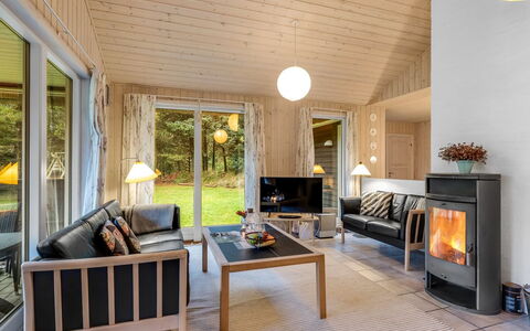 Mart - 1.6Km from the Sea