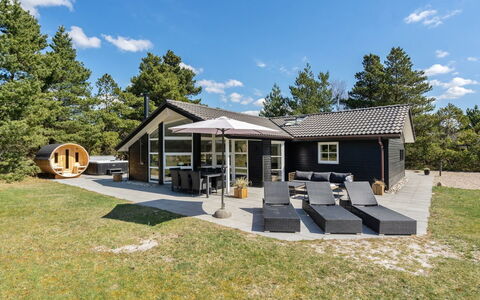 Edeltraut - 900M from the Sea: Haus, Zuhause, Hütte, Estate, Garten, Bauernhaus, Abstellgleis, Gartenbauten, Veranda