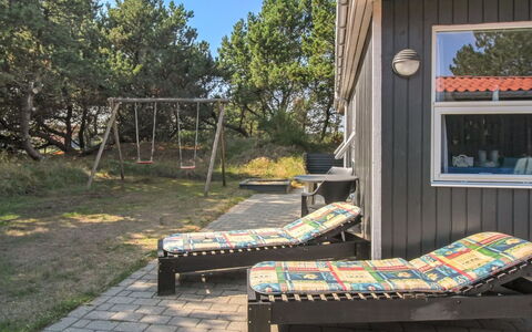 Rokil - 400M from the Sea: Holz, Dach, Die Architektur, Zuhause, Haus, Hütte, Abstellgleis, Hartholz, Steigung, Estate
