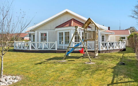 Alfredine - 1Km from the Sea: Holz, Dach, Die Architektur, Zuhause, Haus, Hütte, Abstellgleis, Hartholz, Steigung, Estate