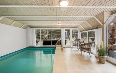 Verna - 800M from the Sea