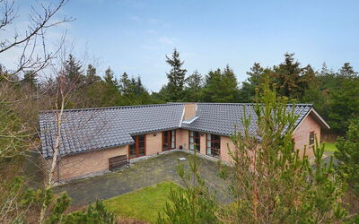 Holmved - 1.2Km from the Sea