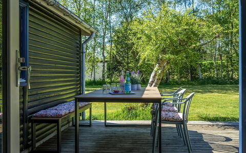 Bene - from the Sea: Möbel, Interior Design, Flooring, Fussboden, Decke, Zimmer, Stuhl, Tabelle, Wohnung, Küche & Esszimmer Tisch