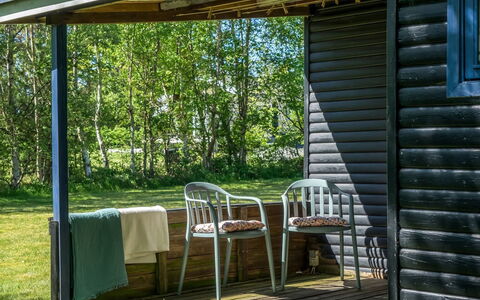 Bene - from the Sea: Möbel, Interior Design, Flooring, Fussboden, Decke, Zimmer, Stuhl, Tabelle, Wohnung, Küche & Esszimmer Tisch