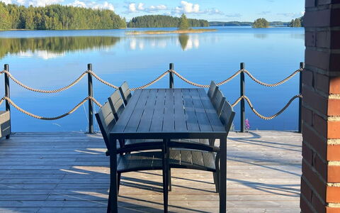 Brofeldt: Bett, Möbel, Schlafzimmer, Interior Design, Bedding, Bettdecke, Flooring, Holz, Fussboden, Zimmer