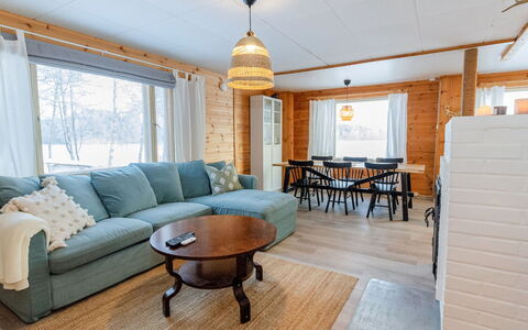 Brofeldt: Bett, Möbel, Schlafzimmer, Interior Design, Bedding, Bettdecke, Flooring, Holz, Fussboden, Zimmer