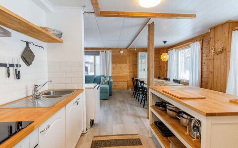 Brofeldt: Bett, Möbel, Schlafzimmer, Interior Design, Bedding, Bettdecke, Flooring, Holz, Fussboden, Zimmer