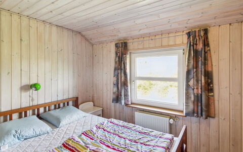 Carit - 80M from the Sea: Estate, Schatten, Auffahrt, Bauernhaus