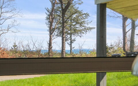Carit - 80M from the Sea: Estate, Schatten, Auffahrt, Bauernhaus