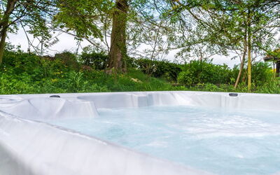Lodge 3 - Hot Tub