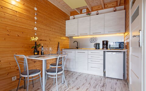 Nemo: Holz, Flooring, Interior Design, Fussboden, Holzboden, Möbel, Küche, Countertop, Holzbeize, Zimmer