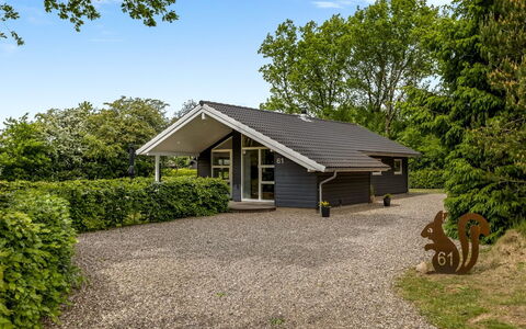 Jette - 30Km from the Sea: Dachdecken, Hütte, Haus, Dach, Zuhause, Bauernhaus, Hütte, Estate, Dorf