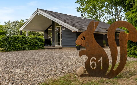 Jette - 30Km from the Sea: Dachdecken, Hütte, Haus, Dach, Zuhause, Bauernhaus, Hütte, Estate, Dorf