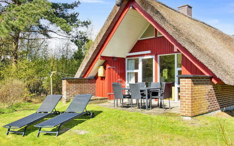 Efimija - 1.4Km from the Sea: Dachdecken