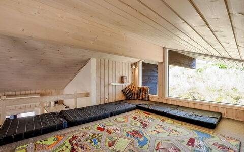 Aurore - 700M from the Sea: Interior Design, Flooring, Holz, Decke, Fussboden, Zimmer, Holzboden, Möbel, Hartholz, Wohnzimmer