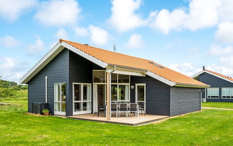 Aurelie - from the Sea: Möbel, Interior Design, Flooring, Fussboden, Decke, Zimmer, Stuhl, Tabelle, Wohnung, Küche & Esszimmer Tisch