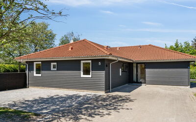 Eunice - 850M from the Sea