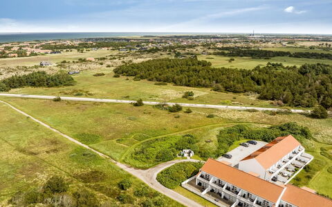 Jelke - 1Km from the Sea: 
