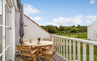 Jelke - 1Km from the Sea