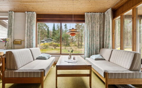 Awa - 800M from the Sea: Interior Design, Möbel, Holz, Flooring, Fussboden, Decke, Zuhause, Wohnzimmer, Couch, Zimmer