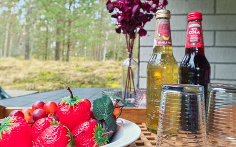 Awa - 800M from the Sea: Geschirr, Essen, Obst, Drinkware, Zutat, Produzieren, Natural Foods