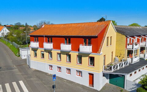 Eicke - 400M from the Sea: Holz, Dach, Die Architektur, Zuhause, Haus, Hütte, Abstellgleis, Hartholz, Steigung, Estate