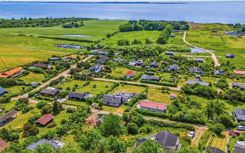 Gjuro - 800M from the Sea: Holz, Dach, Die Architektur, Zuhause, Haus, Hütte, Abstellgleis, Hartholz, Steigung, Estate