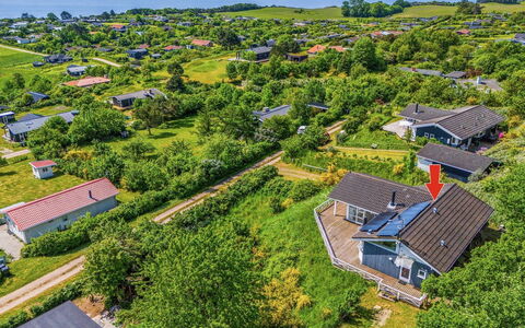 Gjuro - 800M from the Sea: Holz, Dach, Die Architektur, Zuhause, Haus, Hütte, Abstellgleis, Hartholz, Steigung, Estate