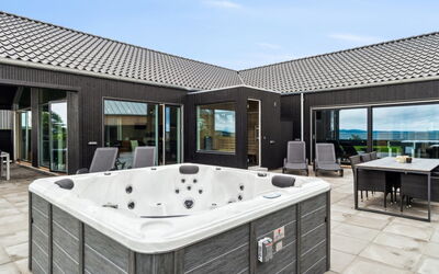 Straale - 50M from the Sea