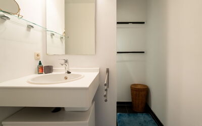 Centrally Located Relax and Reset