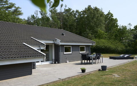 Rudolf - 400M from the Sea: Haus, Zuhause, Dach, Hütte, Estate, Landscaping, Gartenbauten, Abstellgleis, Bauernhaus