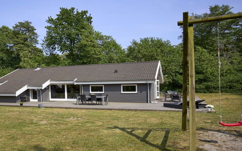 Rudolf - 400M from the Sea: Holz, Dach, Die Architektur, Zuhause, Haus, Hütte, Abstellgleis, Hartholz, Steigung, Estate