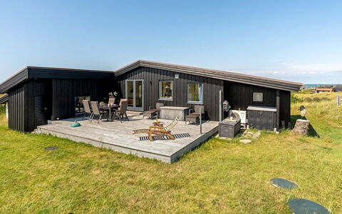 Senija - 334M from the Sea: Holz, Zuhause, Veranda, Deck, Hartholz, Dach, Holzbeize, Holzboden, Eco Hotel
