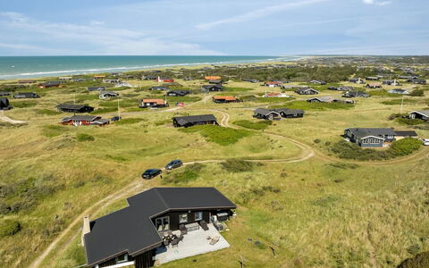 Senija - 334M from the Sea: Holz, Zuhause, Veranda, Deck, Hartholz, Dach, Holzbeize, Holzboden, Eco Hotel