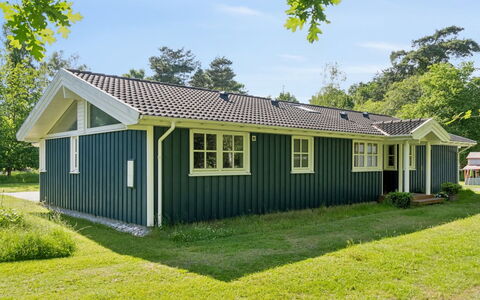 Launo - 1.1Km to the Fjord: Estate, Schatten, Auffahrt, Bauernhaus