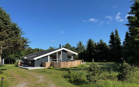 Ingwin - from the Sea: Wohngebiet, Strauch, Haus, Zuhause, Garten, Estate, Schatten, Landscaping, Rasen