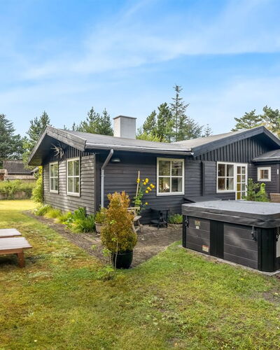 Ellinore - from the Sea