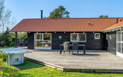 Persa - from the Sea: Möbel, Interior Design, Flooring, Fussboden, Decke, Zimmer, Stuhl, Tabelle, Wohnung, Küche & Esszimmer Tisch