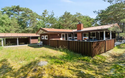 Bothilda - 950M from the Sea: Möbel, Interior Design, Flooring, Fussboden, Decke, Zimmer, Stuhl, Tabelle, Wohnung, Küche & Esszimmer Tisch