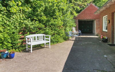 Kiri - 24Km from the Sea