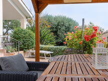 Cyca Holiday Home
