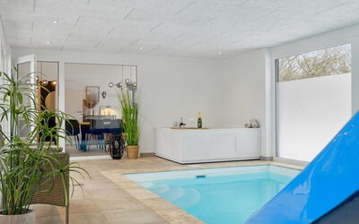 Lanessa - 800M from the Sea