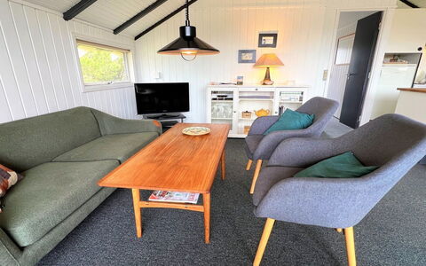 Antonelle - 1.7Km from the Sea: Zuhause, Hütte, Wohnzimmer, Armlehne, Couch