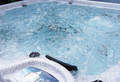 Villa Paradiso: Wasser, Welt, Azurblau, Automobil-Außen, Schwimmbad, Erholung, Freizeit