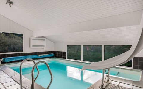 Annlisa - 1Km from the Sea: Flooring, Möbel, Interior Design, Schwimmbad, Fussboden, Decke, Resort, Hotel, Design, Eco Hotel
